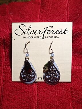 Surgical Steel Silver Tear Drop triple layer w/ silver 🥈 accent